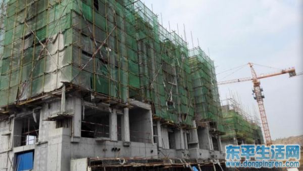 已经起地面七层