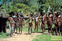 男人的套子—非洲原始部落见闻