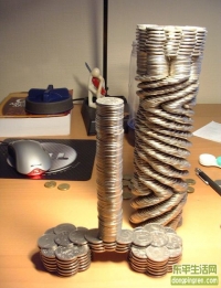 谁能把硬币叠成这样