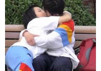 中学生当街接吻（未成年人勿进）