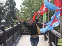 看她像哪位明星